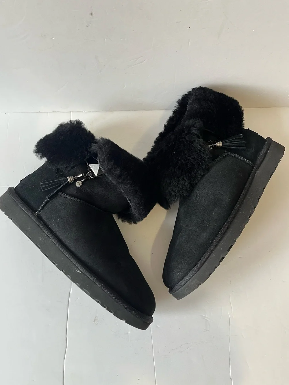 Ugg Black Suede shearling Fluff Collar details Button Ankle Boots size 10